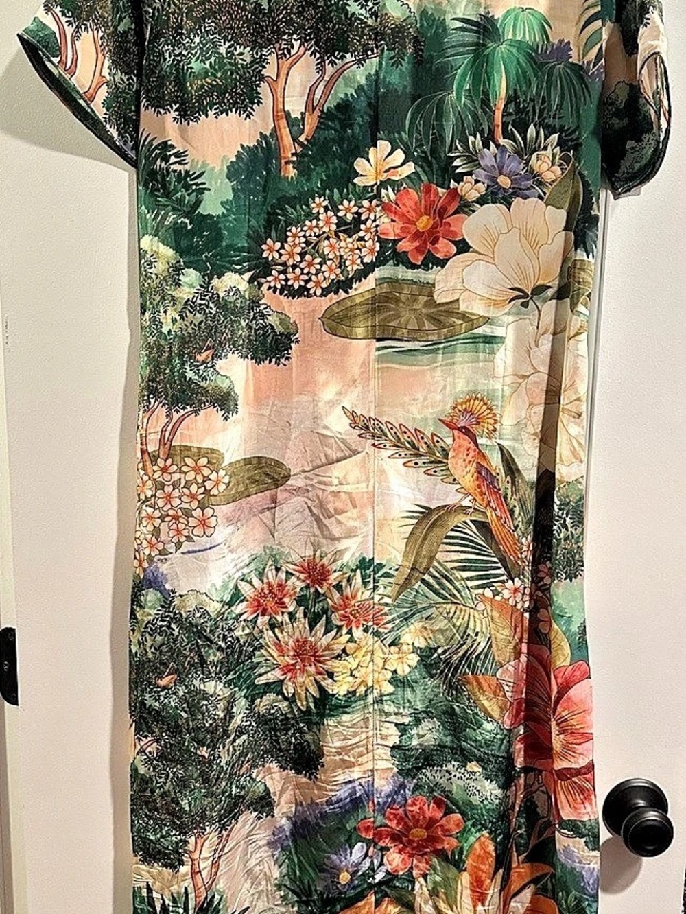 Farm Rio Short-Sleeve Garden Midi Dress Green & Multicolor Medium - Picture 2 of 3